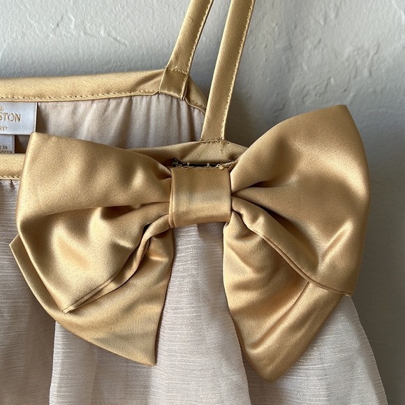 Erin Fetherston Ruffle Dress With Gold Bow Holiday Party - Picture 3 of 5